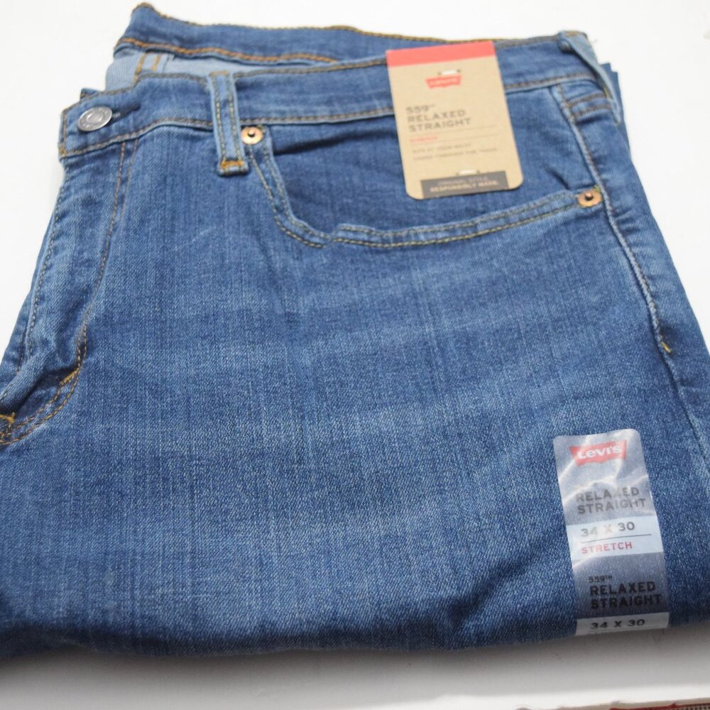 NWT Levi's 559 Jeans Men's 40x32 Relaxed Straight Stretch Medium Wash 005590421